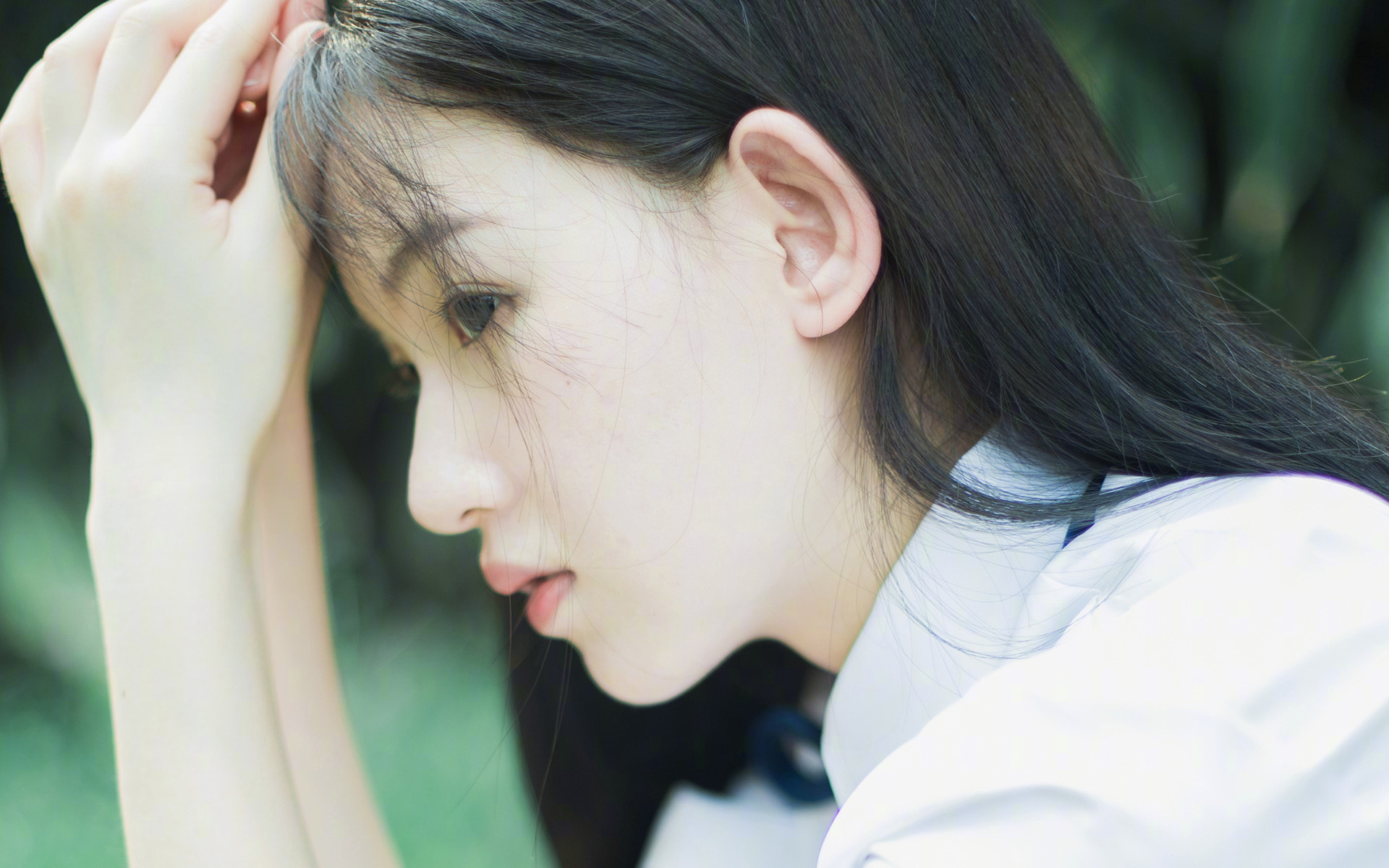 九游（jiuyou.com）游戏-特色海沿岸沙滩犁地赛，绿海蓝天中的生态运动，犁地 视频